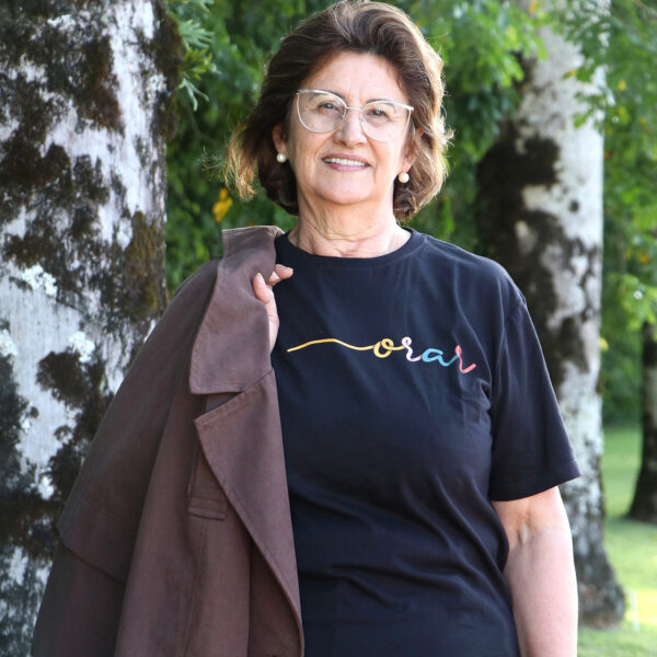 Camiseta algodão Pima "Orar" — preto — principal